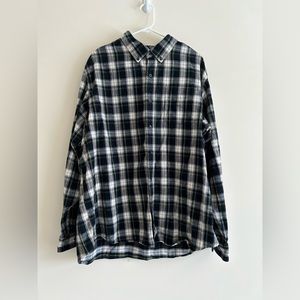 Men’s LLBean Traditional Fit Flannel - color Plaid - Size XL  - Great condition